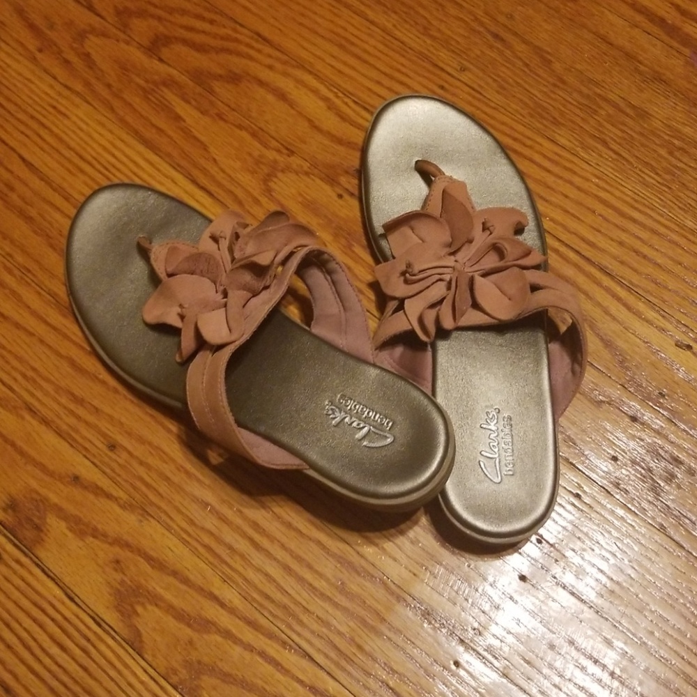 Clark's bendable thong sandals